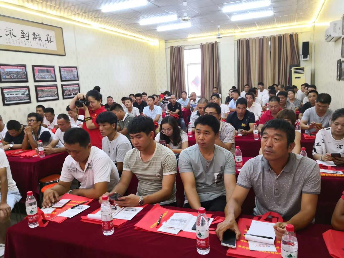 喜有沃不銹鋼培訓班.jpg