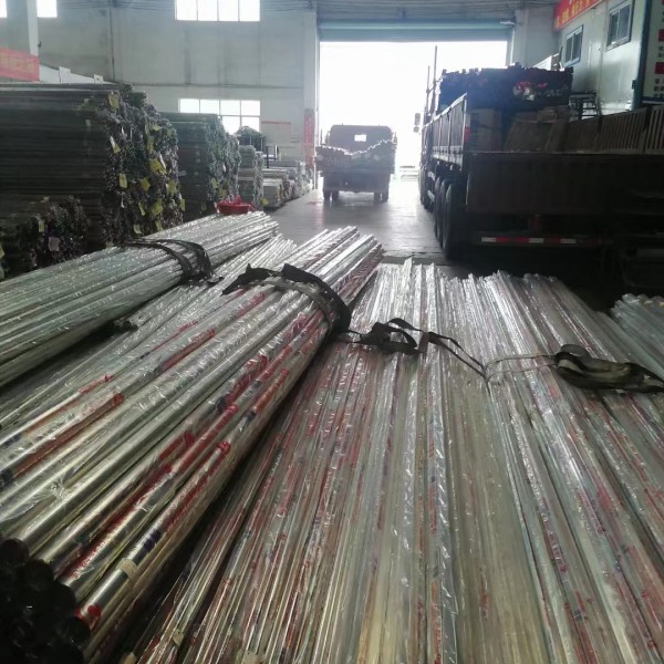 不銹鋼管裝車發(fā)貨
